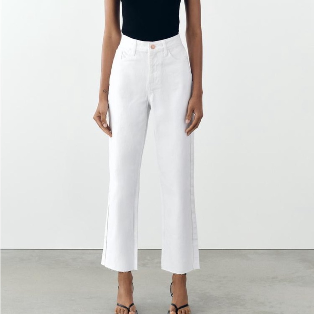 ZARA HIGH RISE Z1975 STRAIGHT LEG JEANS SIZE 4
